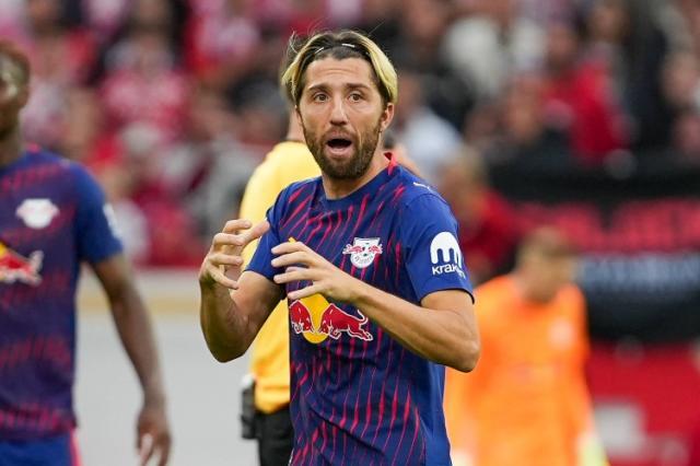 开云APP-【早报】米兰双队两天内先后无缘意超杯决赛