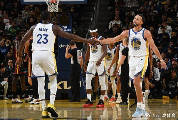 开云APP-库里和巴特勒同砍30+分勇士0胜3负！外线三分42投仅10中太扎心|吉米·巴特勒|斯蒂芬·库里|金州勇士队|体育赛事讨论|亚特兰大老鹰队_新浪体育_新浪新闻