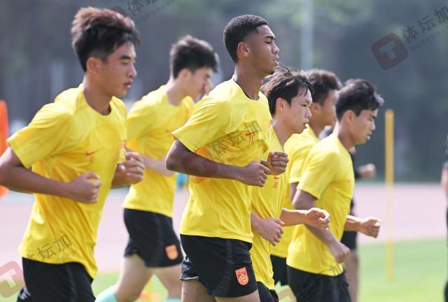 开云娱乐-​U16国少6次集训首度亮相国内 明日先战越南队