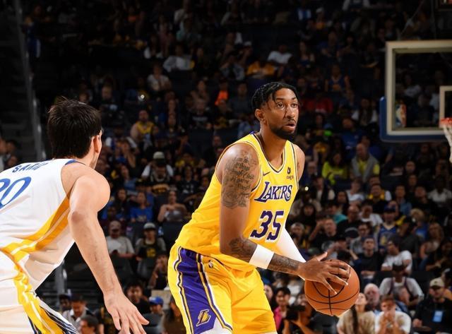 开云APP-新援较量湖人被勇士完爆：伍德哑火普林斯6犯