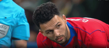 kaiyun-巴黎客场1-2遭葡萄牙体育绝杀，路易斯-苏亚雷斯梅开二度