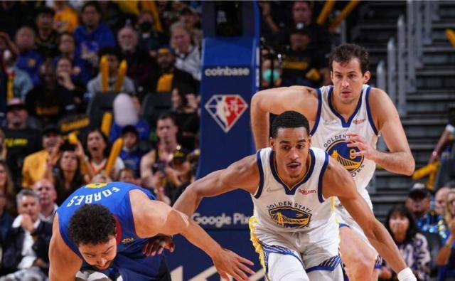 开云-勇士进攻有3G防守有追梦！夺冠赔率升至第三