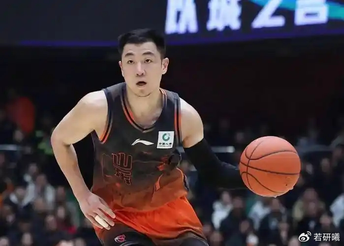 kaiyun-1换3，赵继伟或交易，杨鸣或上任首钢，山东或酝酿2换1交易|辽宁男篮|山东队|宁波男篮|贺天举|郭艾伦_新浪体育_新浪新闻