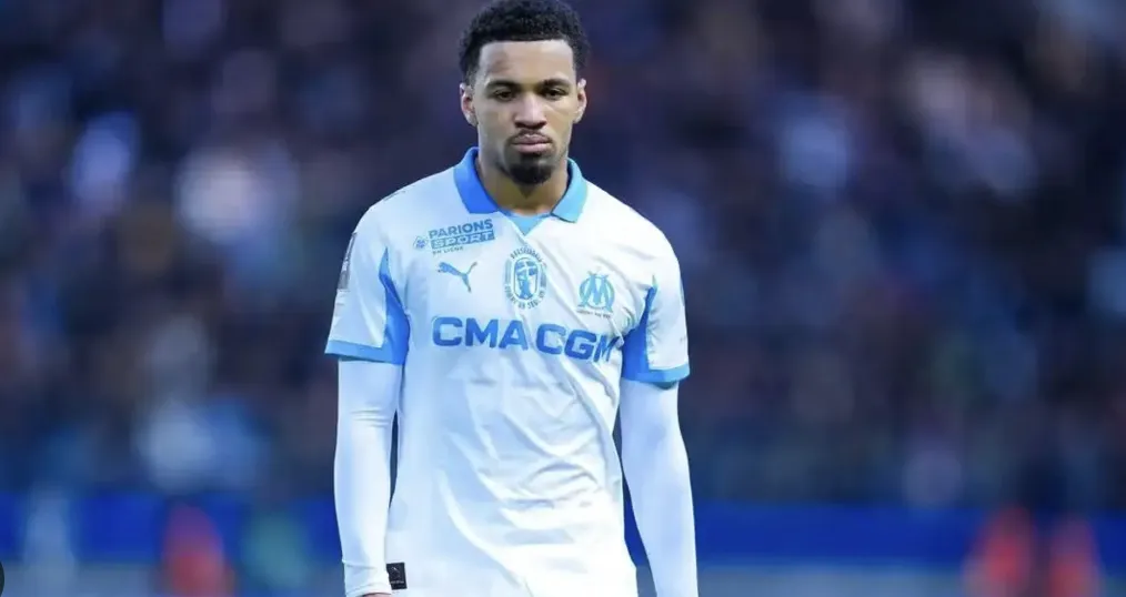 开云入口-马赛主帅谈恩瓦内里罚丢点球：我从不评判罚丢点球的球员