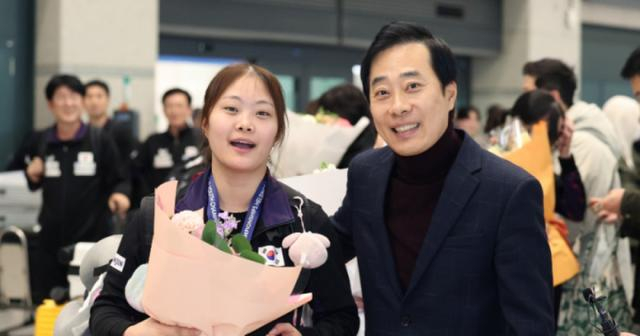 开云入口-刘南奎被查！涉嫌保送女儿进国家队 韩乒伦敦世乒赛选拔推迟至4月|乒协|乒乓球|刘叡潾|韩国|体育_新浪体育_新浪新闻