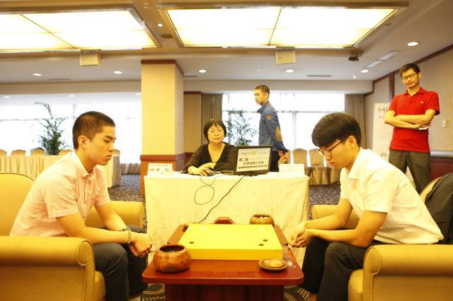 开云在线-梦百合杯决赛芈昱廷抢到赛点，突破一冠群一步之遥