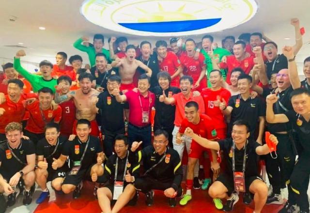 开云娱乐-国足进军12强 体坛加日本用户:画风像《灌篮高手》